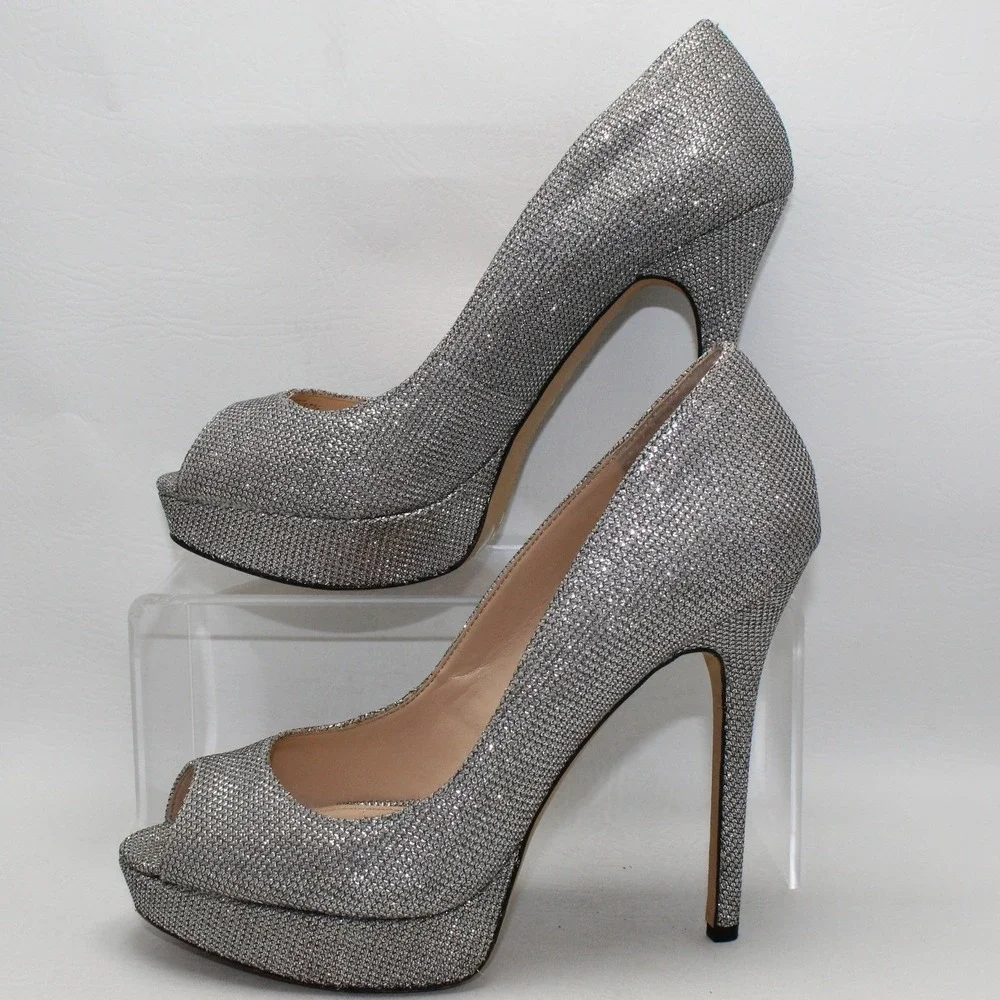 Vince Camuto Lorim Silver Shimmer Peep Toe‎ Platform Pump Heels VC-LORIM 7.5M
